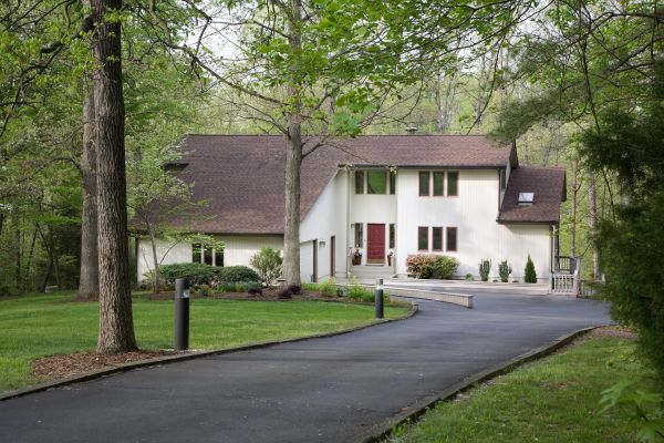 Cost of Driveway Paving in Easton